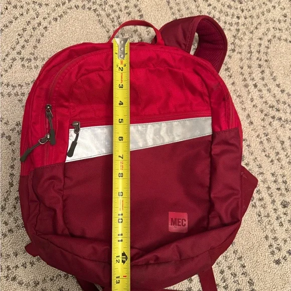 MEC Small Backpack in Red - Picture 9 of 10